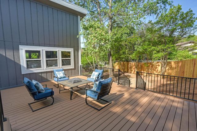 12730 Shockley Ct, Auburn, CA 95603