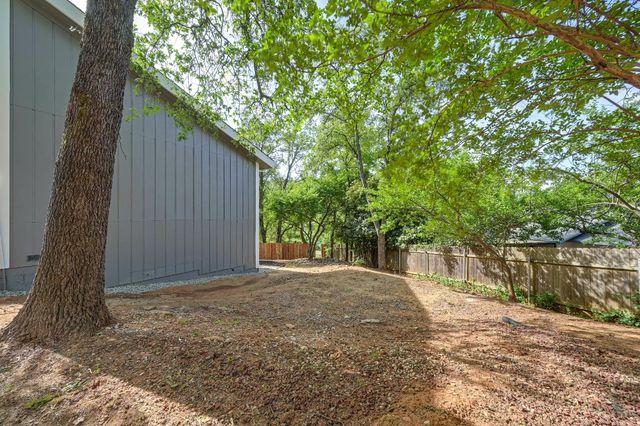 12730 Shockley Ct, Auburn, CA 95603