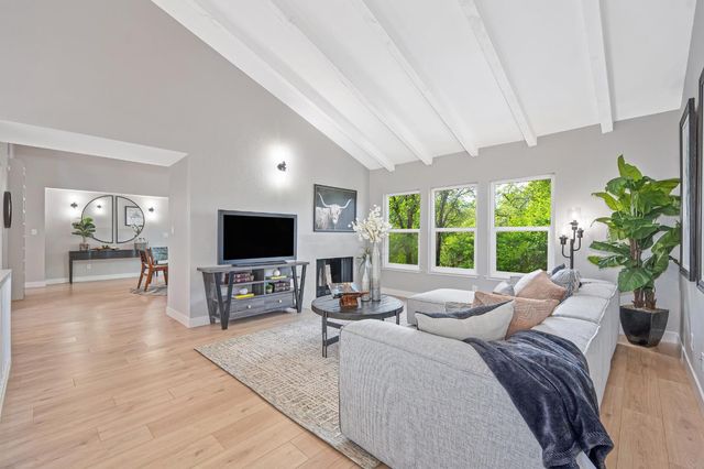 12730 Shockley Ct, Auburn, CA 95603