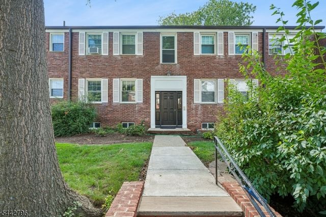 349 Bloomfield Ave 10, Verona Twp., NJ 07044