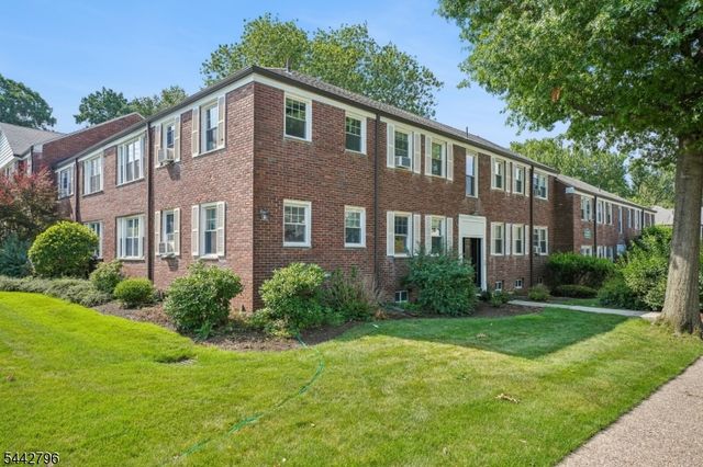 349 Bloomfield Ave 10, Verona Twp., NJ 07044