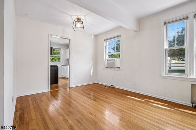 349 Bloomfield Ave 10, Verona Twp., NJ 07044