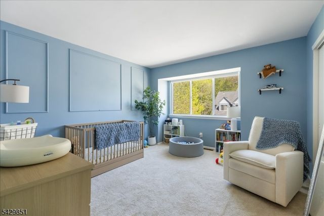 15 Garden Ct, Roxbury Twp., NJ 07876