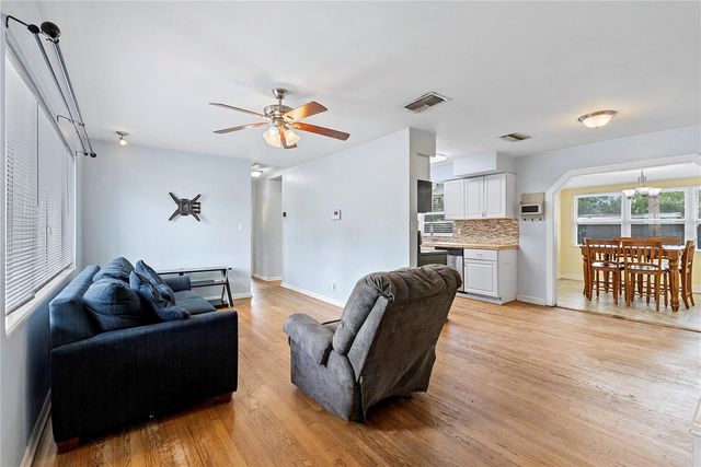 20 OLEANDER LANE, Debary, FL 32713