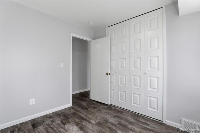 38261 Greenwood Street, Westland, MI 48185