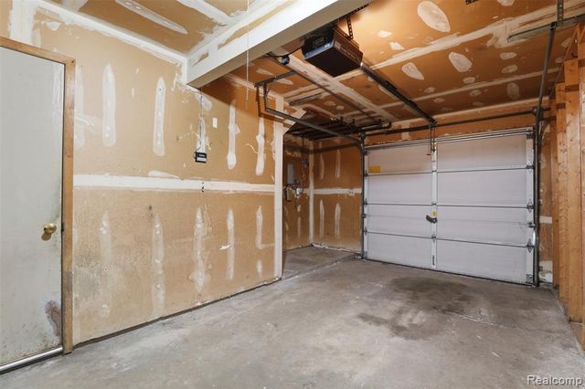 38261 Greenwood Street, Westland, MI 48185