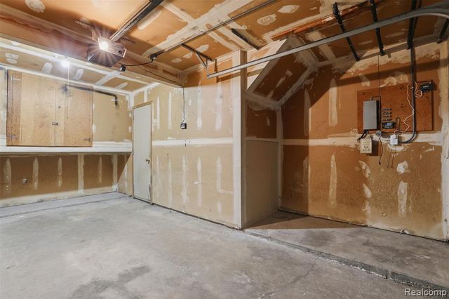 38261 Greenwood Street, Westland, MI 48185