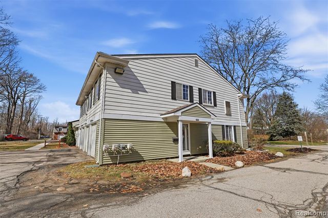 38261 Greenwood Street, Westland, MI 48185