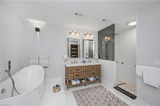 15141 Sam Snead LN, North Fort Myers, FL 33917