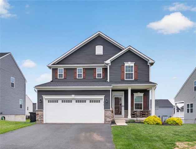 814 Blackheath Lane, North Catasauqua Bor, PA 18032
