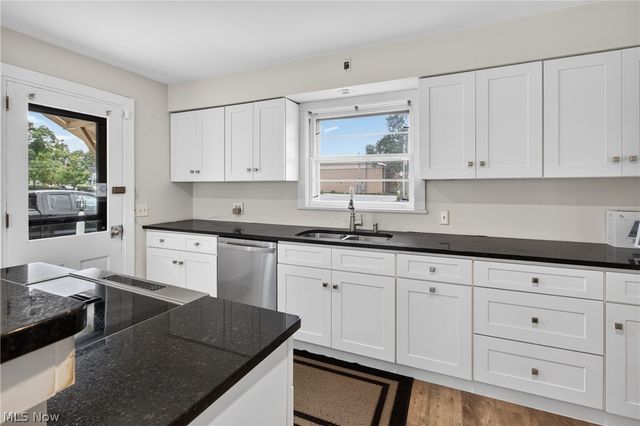 514 Park Avenue, Amherst, OH 44001