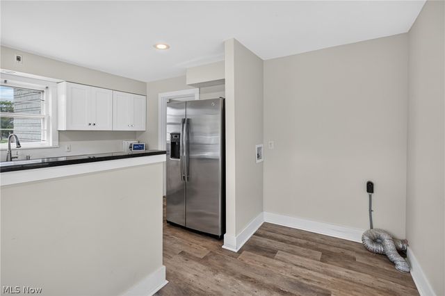 514 Park Avenue, Amherst, OH 44001