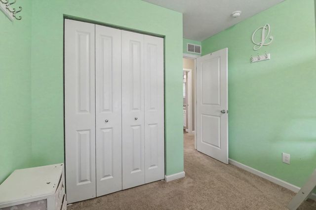 2129 Kensington Park Circle, Holland City, MI 49423