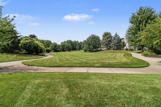 2129 Kensington Park Circle, Holland City, MI 49423
