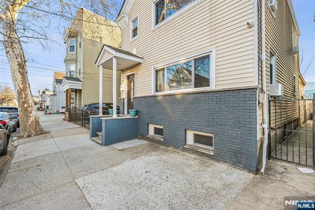 133 Brill Street, Newark, NJ 07105