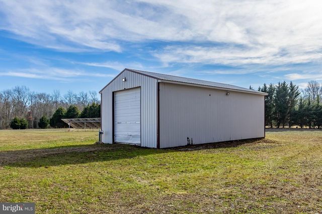 29 THREE BRIDGE RD, Monroeville, NJ 08343