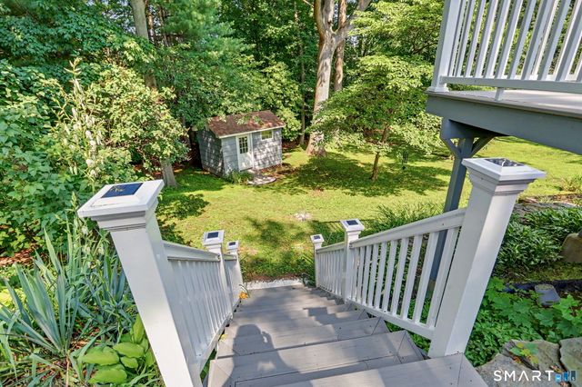 11 A Greenlawn Drive, Fairfield, CT 06825