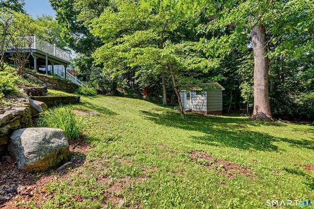 11 A Greenlawn Drive, Fairfield, CT 06825