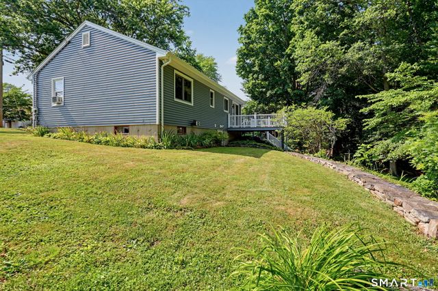 11 A Greenlawn Drive, Fairfield, CT 06825