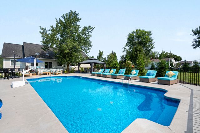 3909 Ann Arbor Saline Road, Lodi Twp, MI 48103