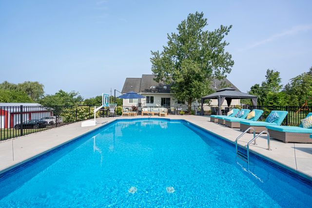 3909 Ann Arbor Saline Road, Lodi Twp, MI 48103