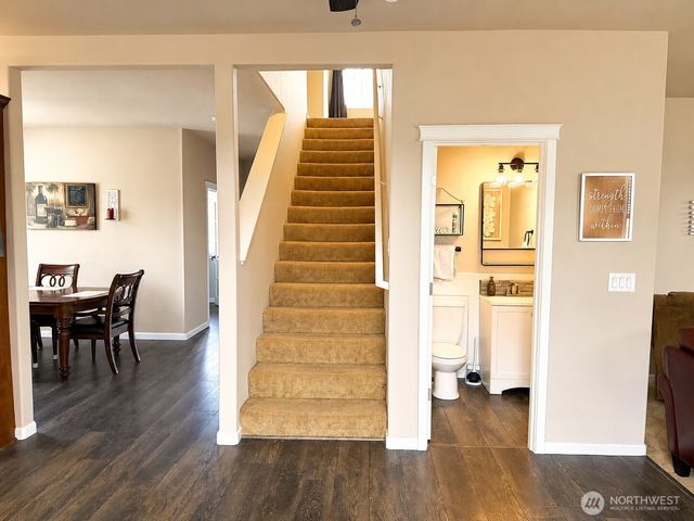 8204 237th Street E, Graham, WA 98338