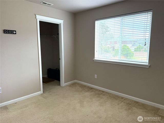 8204 237th Street E, Graham, WA 98338