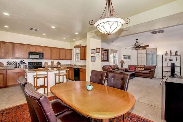1674 E Joseph Way, Gilbert, AZ 85295