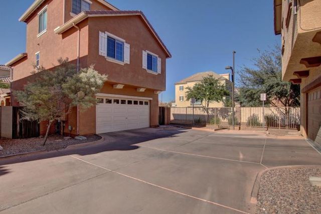1674 E Joseph Way, Gilbert, AZ 85295