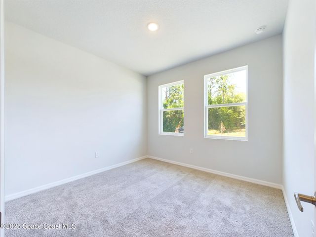 1085 SW Harlingen Road SW, Palm Bay, FL 32908