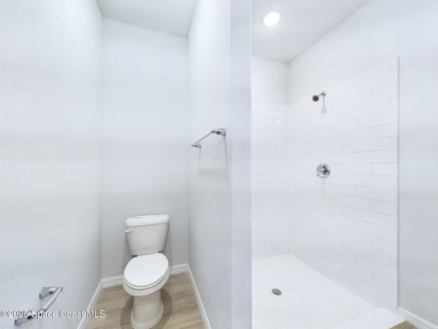 1085 SW Harlingen Road SW, Palm Bay, FL 32908