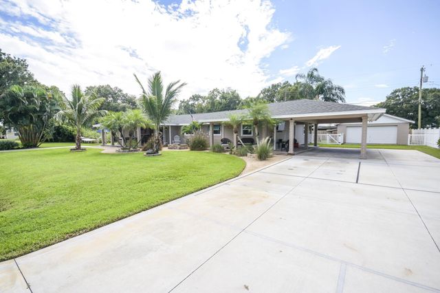 2935 1st Lane, Vero Beach, FL 32968