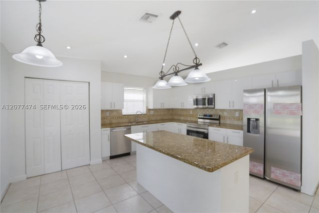 13950 SW 155th Ct 13950, Miami, FL 33196