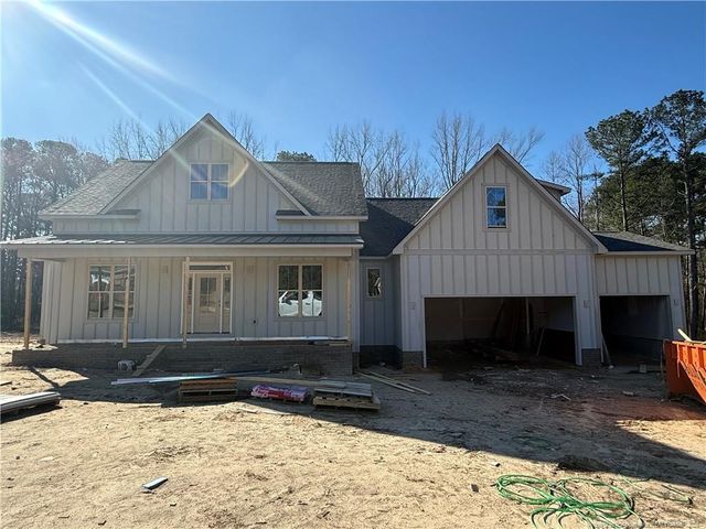223 Rachel Road, Fayetteville, NC 28311