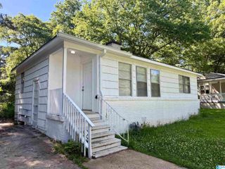 628 ANNIE LAURA DRIVE, Birmingham, AL 35215