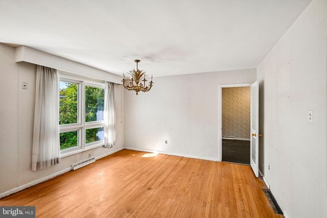 871 WAYSIDE LN, Haddonfield, NJ 08033