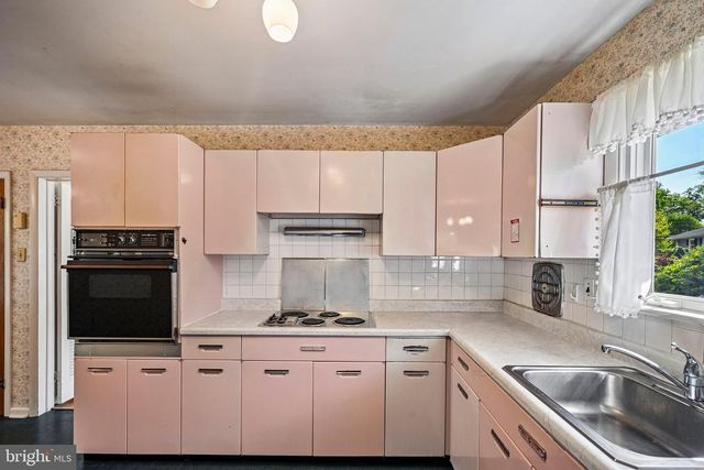 871 WAYSIDE LN, Haddonfield, NJ 08033