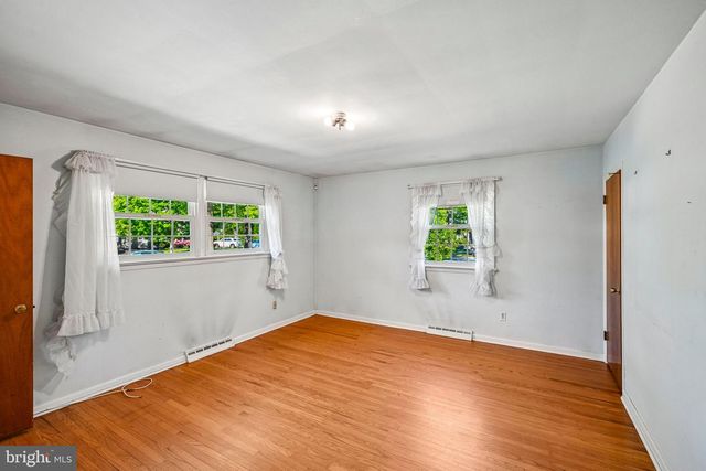 871 WAYSIDE LN, Haddonfield, NJ 08033