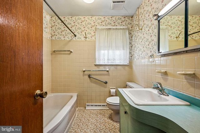 871 WAYSIDE LN, Haddonfield, NJ 08033