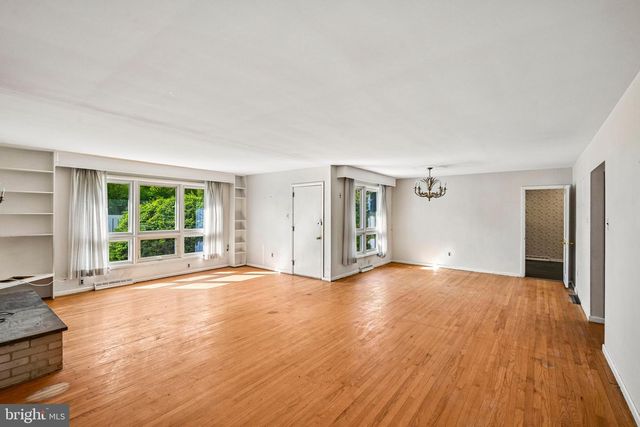 871 WAYSIDE LN, Haddonfield, NJ 08033