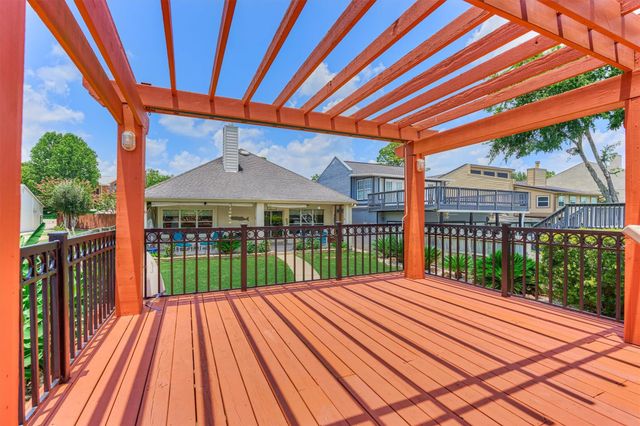 738 Lake View Drive, Montgomery, TX 77356