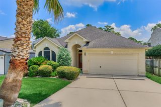 738 Lake View Drive, Montgomery, TX 77356