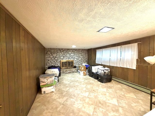 153 Hawthorne Rd 153, Waltham, MA 02451