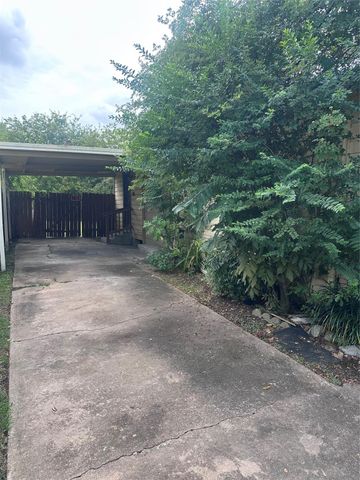 2308 Russell Street, Houston, TX 77026