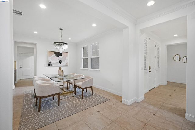 826 Thayer Ct, San Ramon, CA 94582