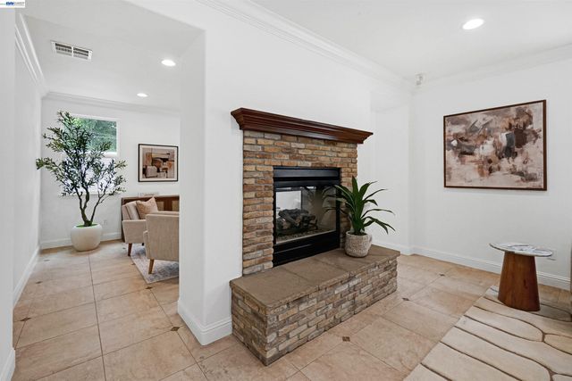 826 Thayer Ct, San Ramon, CA 94582