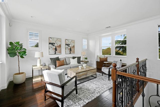 826 Thayer Ct, San Ramon, CA 94582