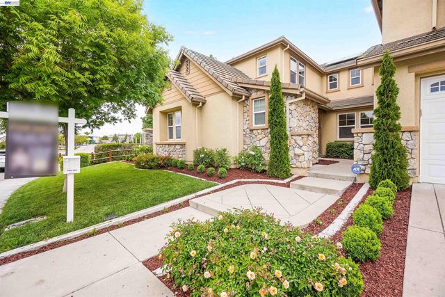 826 Thayer Ct, San Ramon, CA 94582