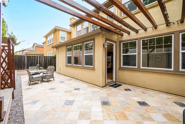 826 Thayer Ct, San Ramon, CA 94582