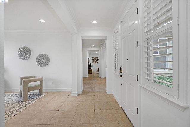 826 Thayer Ct, San Ramon, CA 94582